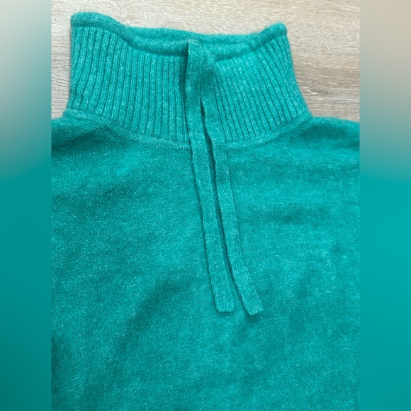 Lou & Grey Drawstring Neck Pocket Sweater SMALL - Picture 4 of 5